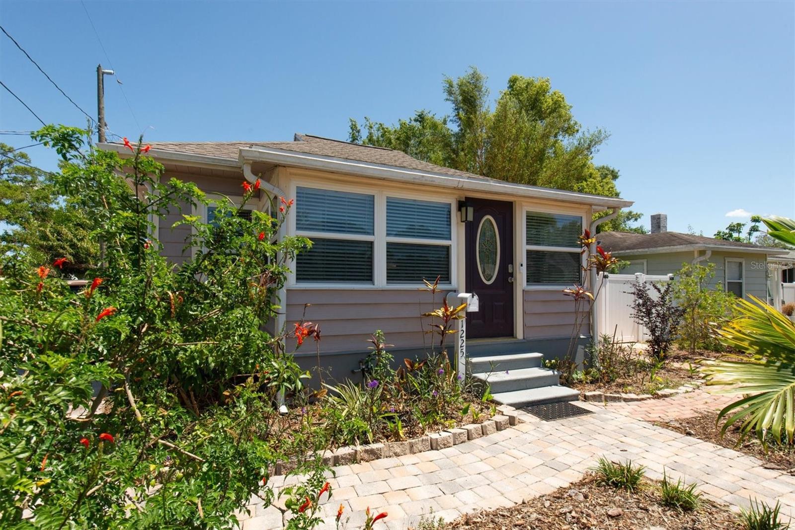 1225 27TH ST N, ST PETERSBURG, FL, 33713