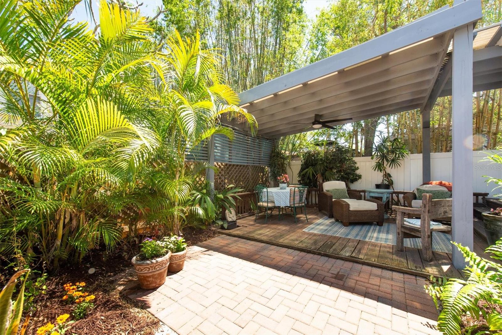 1225 27TH ST N, ST PETERSBURG, FL, 33713