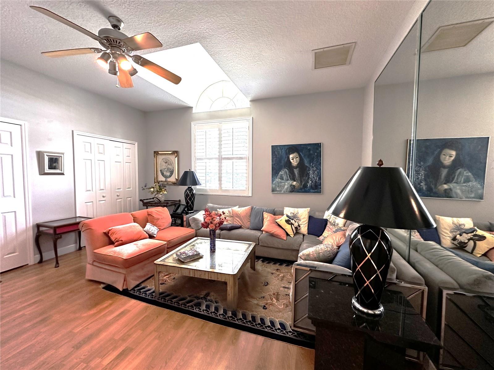 8935 JONATHAN MANOR DR, ORLANDO, FL, 32819