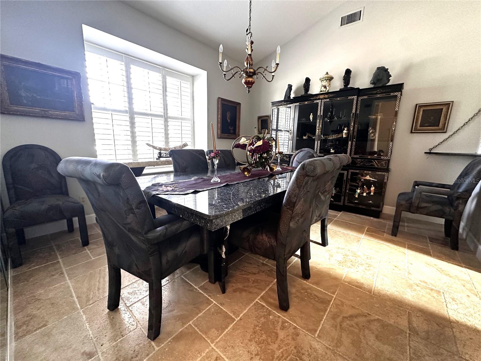 8935 JONATHAN MANOR DR, ORLANDO, FL, 32819