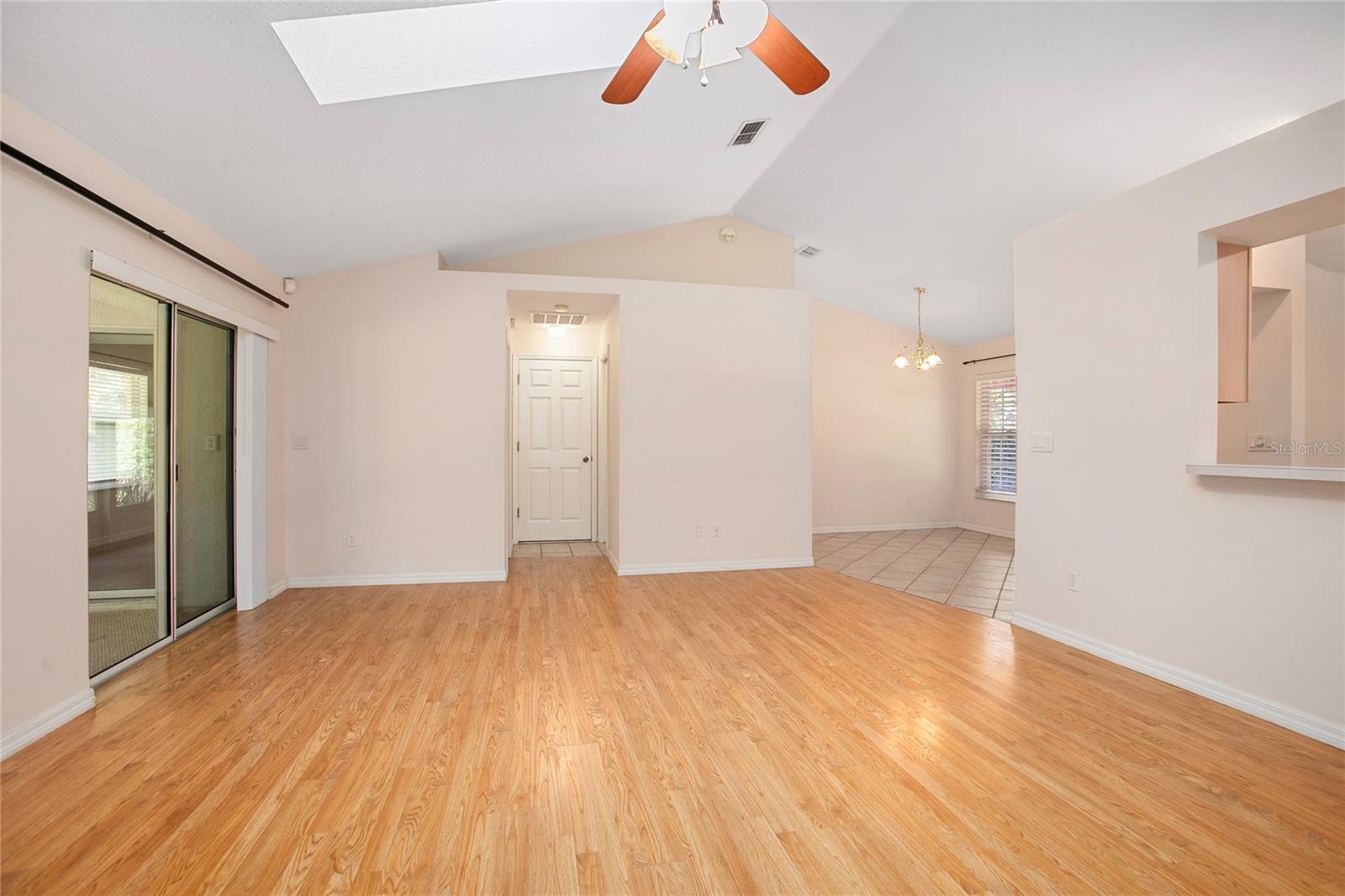 405 SECLUDED OAKS TRL, DELAND, FL, 32724