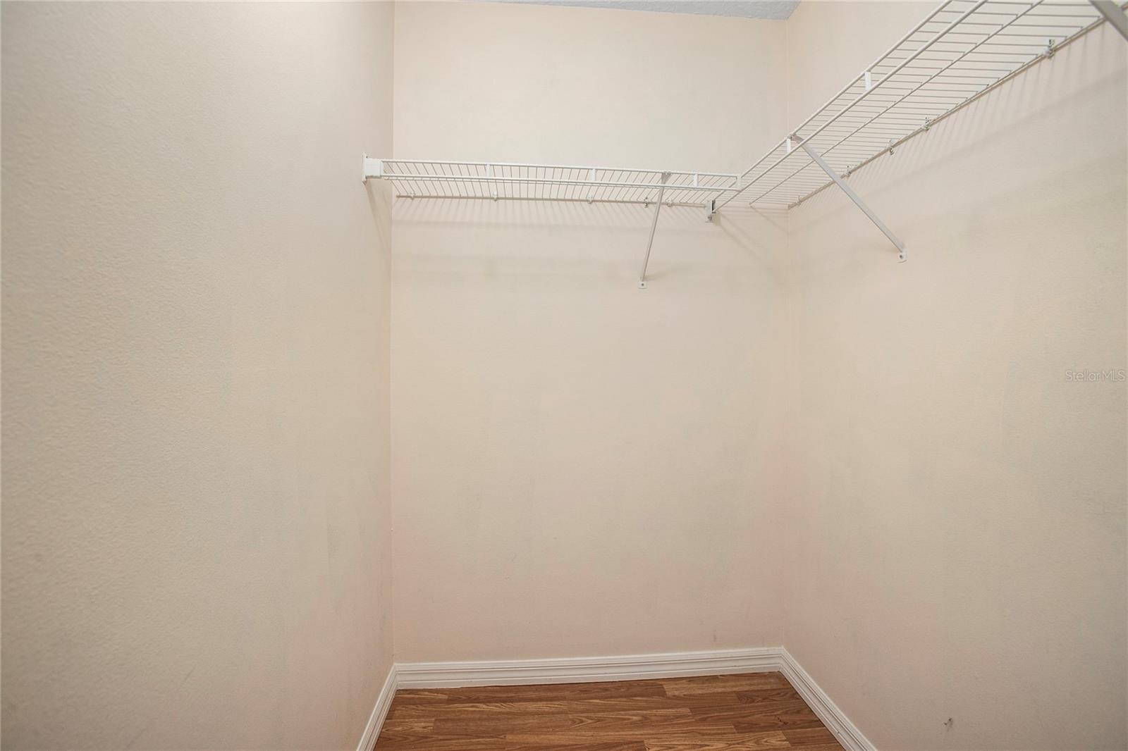 405 SECLUDED OAKS TRL, DELAND, FL, 32724