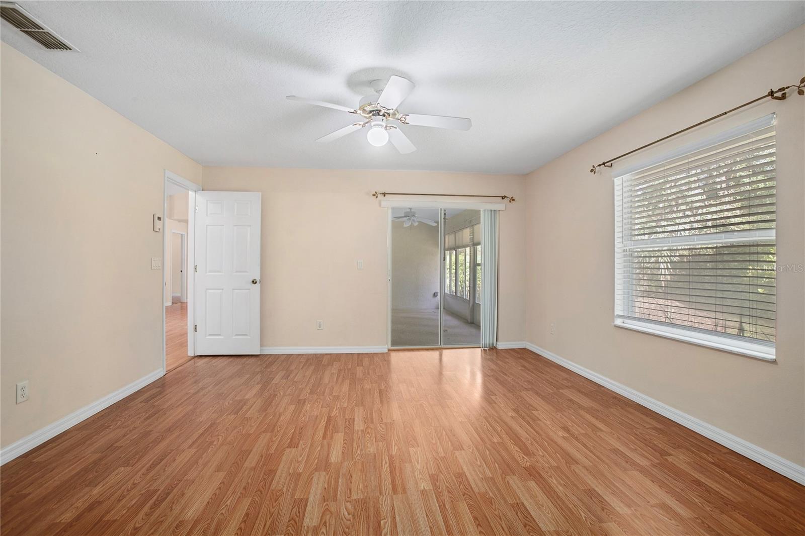 405 SECLUDED OAKS TRL, DELAND, FL, 32724