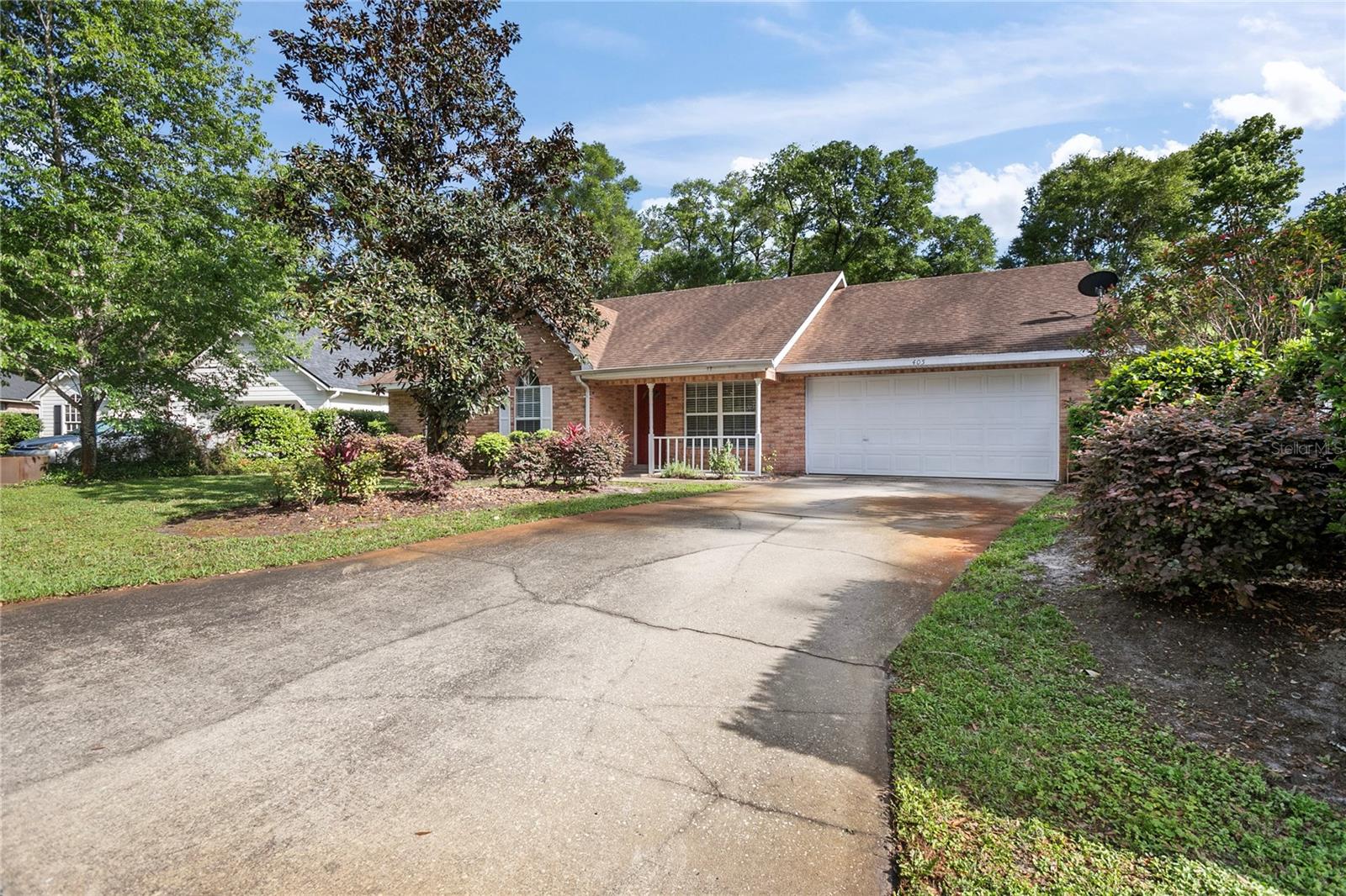 405 SECLUDED OAKS TRL, DELAND, FL, 32724