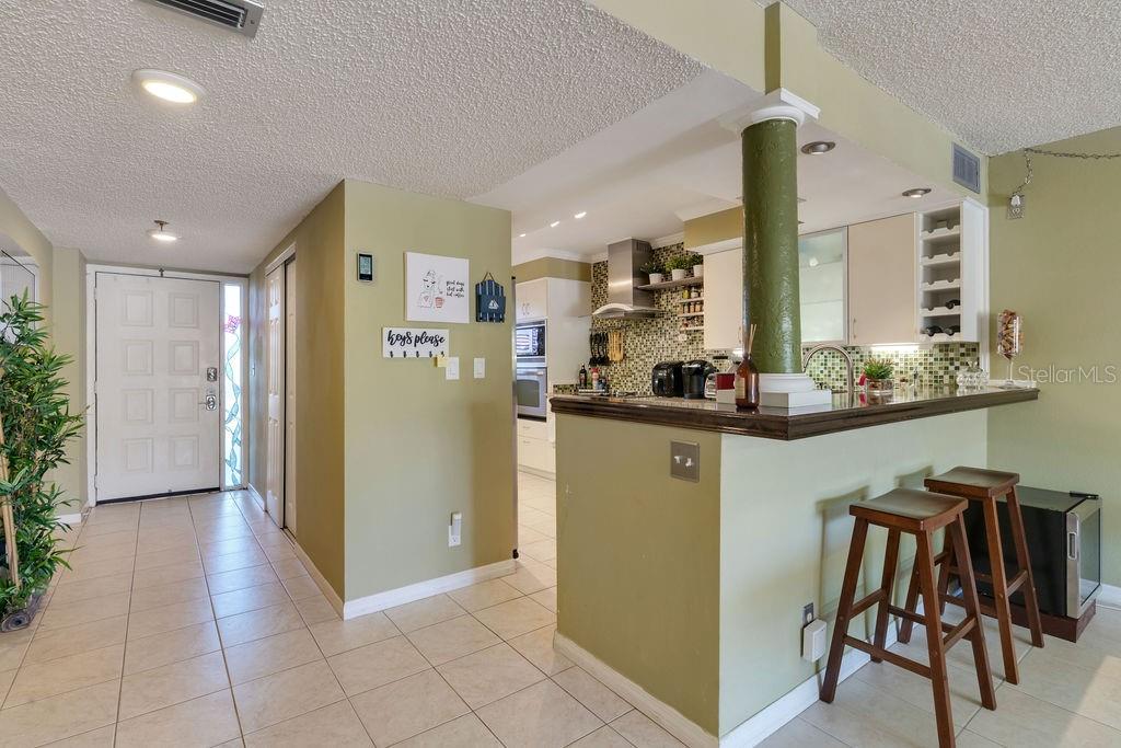 401 150TH AVE #216, MADEIRA BEACH, FL, 33708
