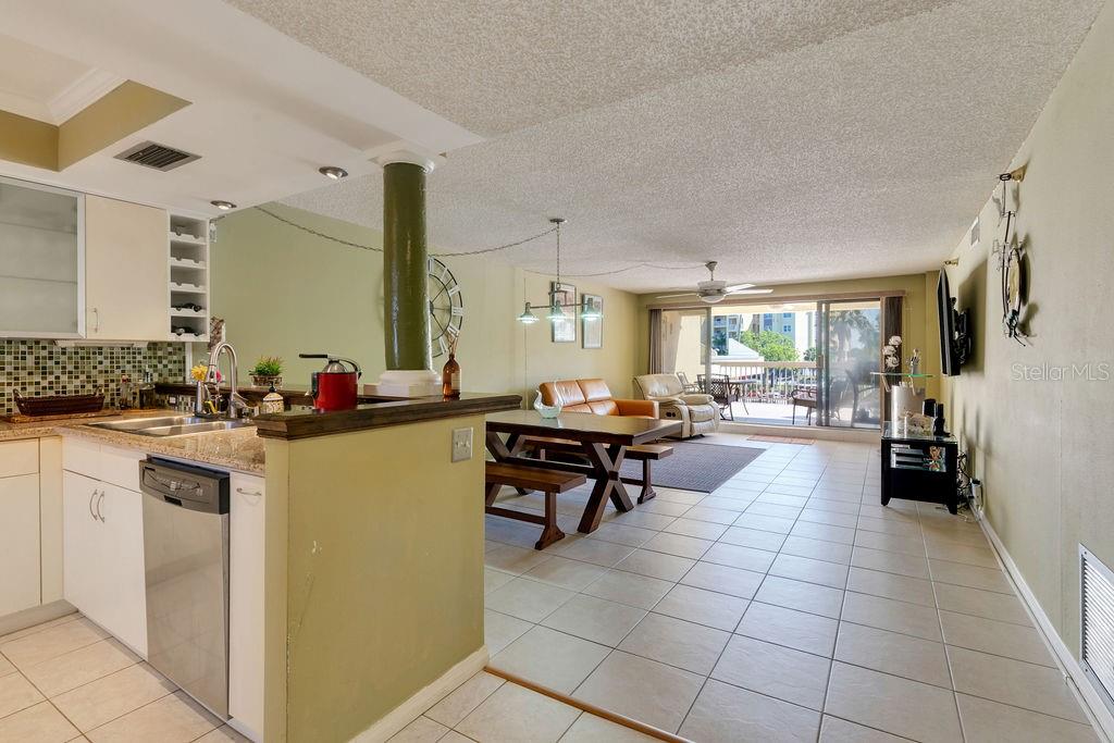 401 150TH AVE #216, MADEIRA BEACH, FL, 33708