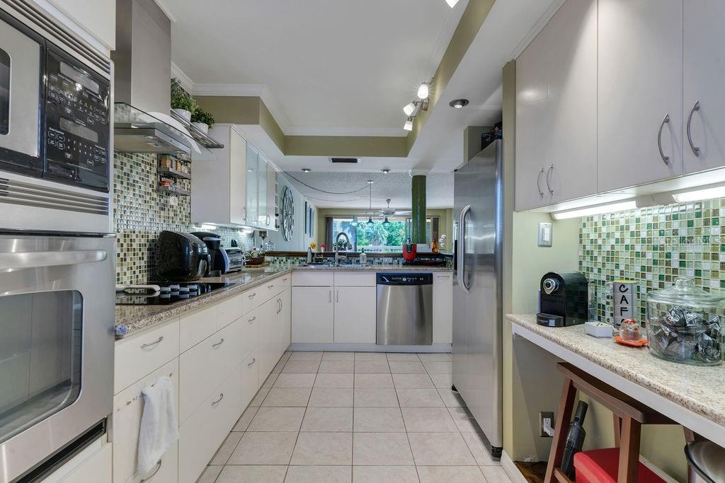 401 150TH AVE #216, MADEIRA BEACH, FL, 33708