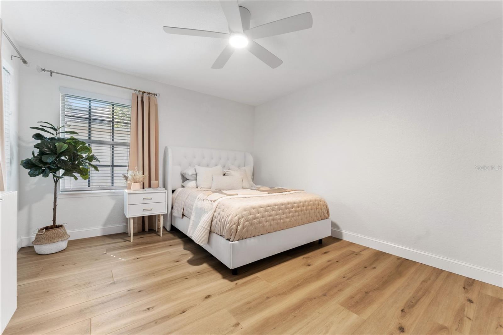 4677 DEL SOL BLVD, SARASOTA, FL, 34243