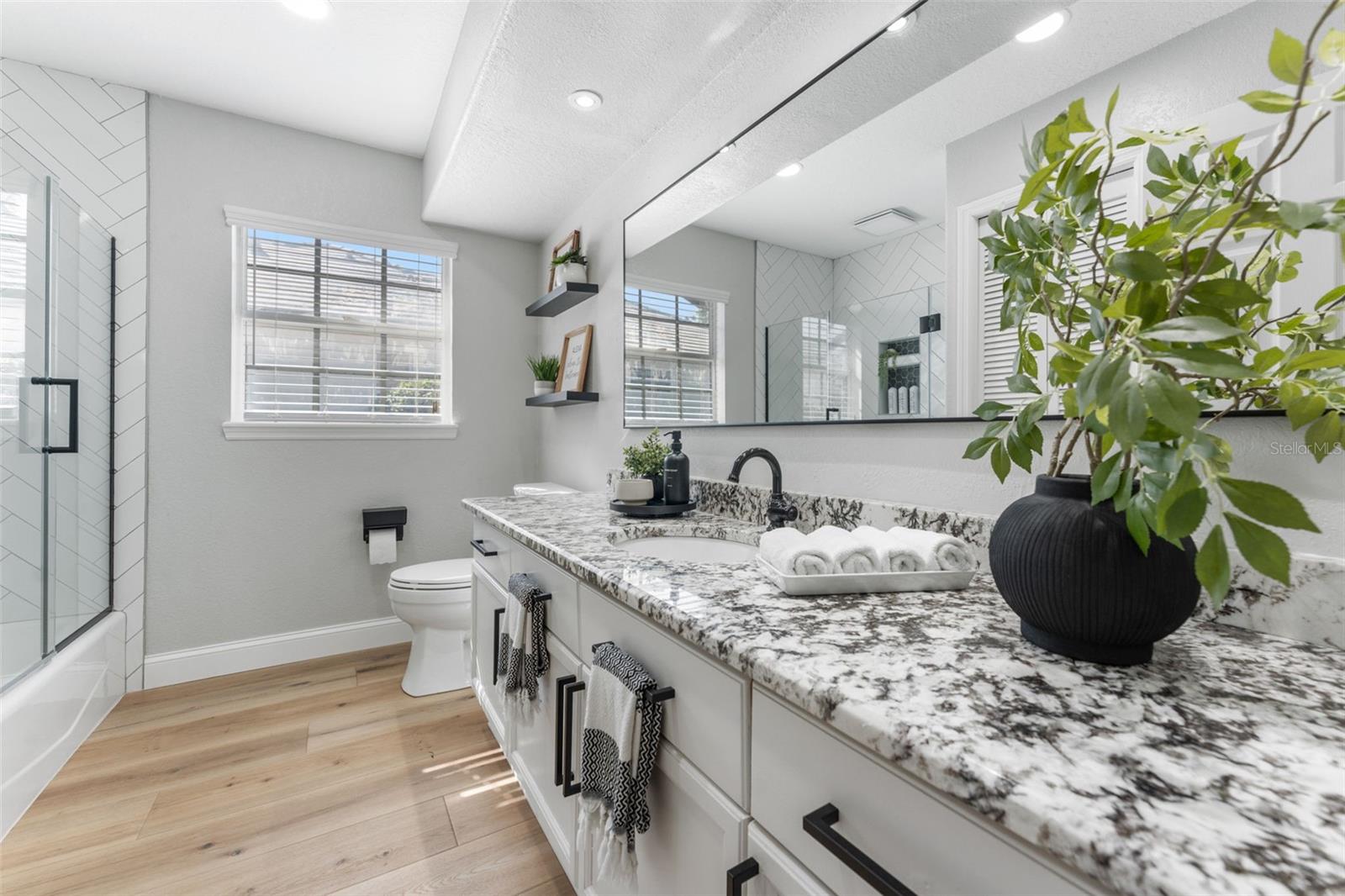 4677 DEL SOL BLVD, SARASOTA, FL, 34243