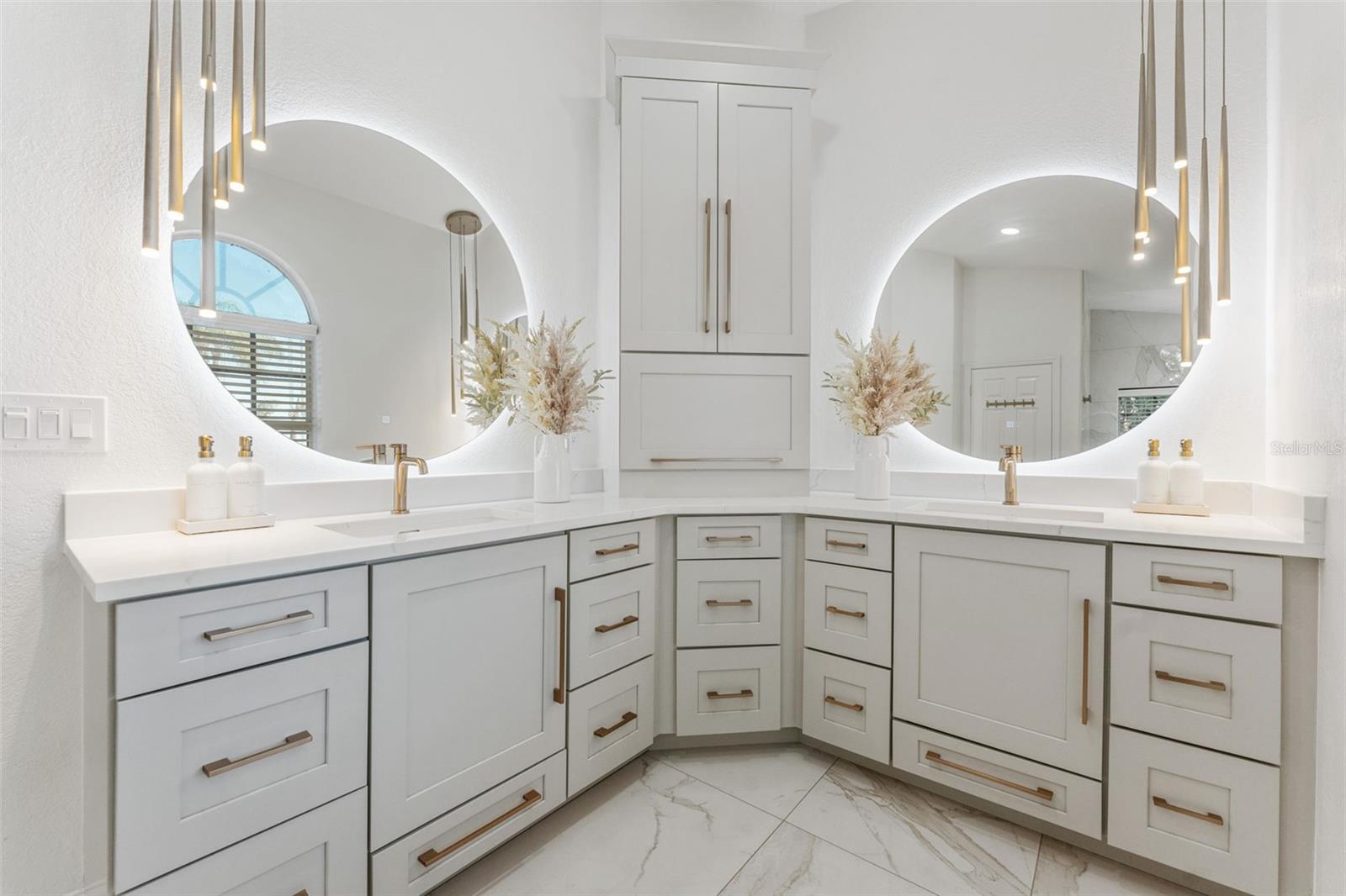 4677 DEL SOL BLVD, SARASOTA, FL, 34243