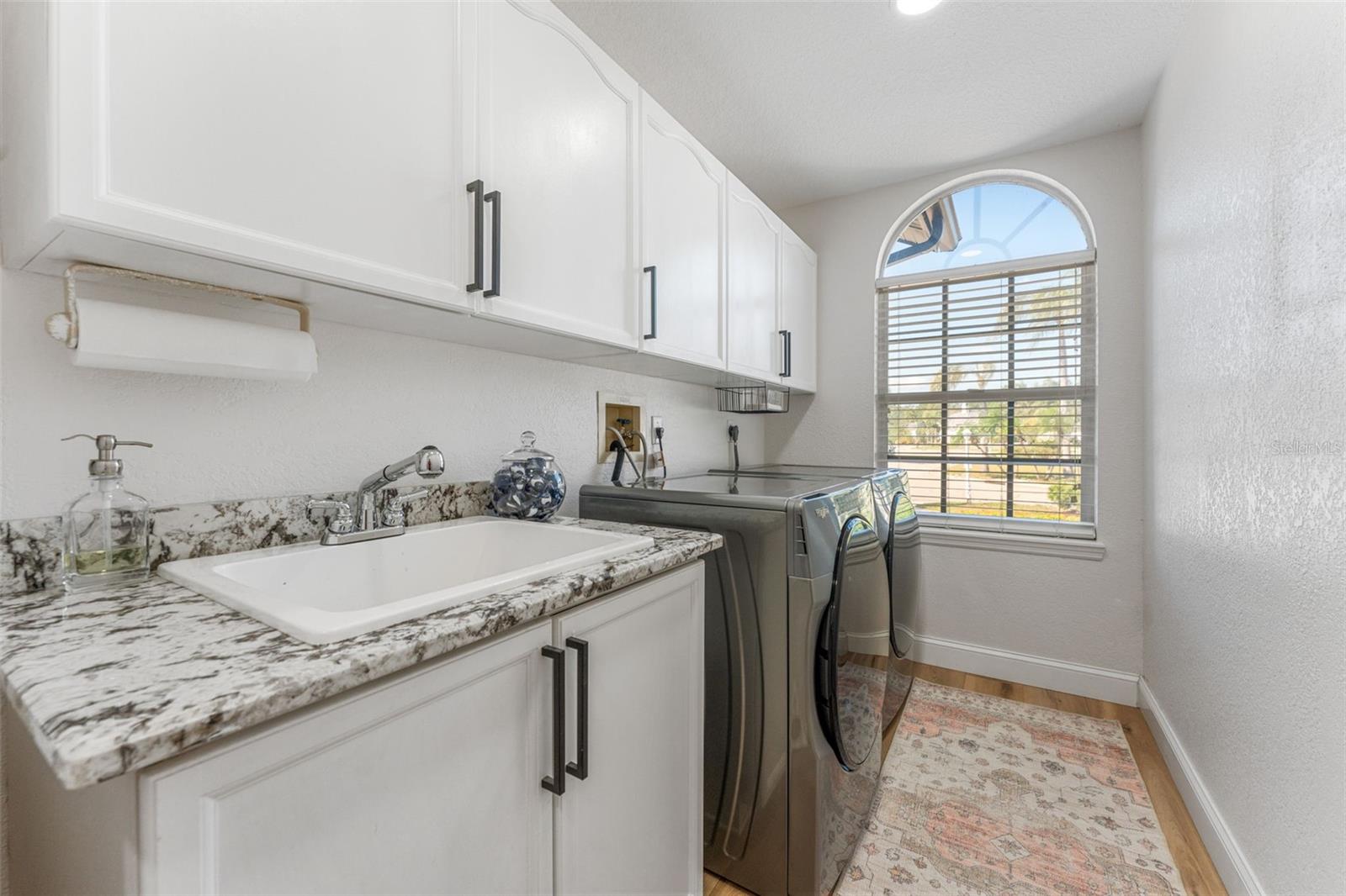 4677 DEL SOL BLVD, SARASOTA, FL, 34243