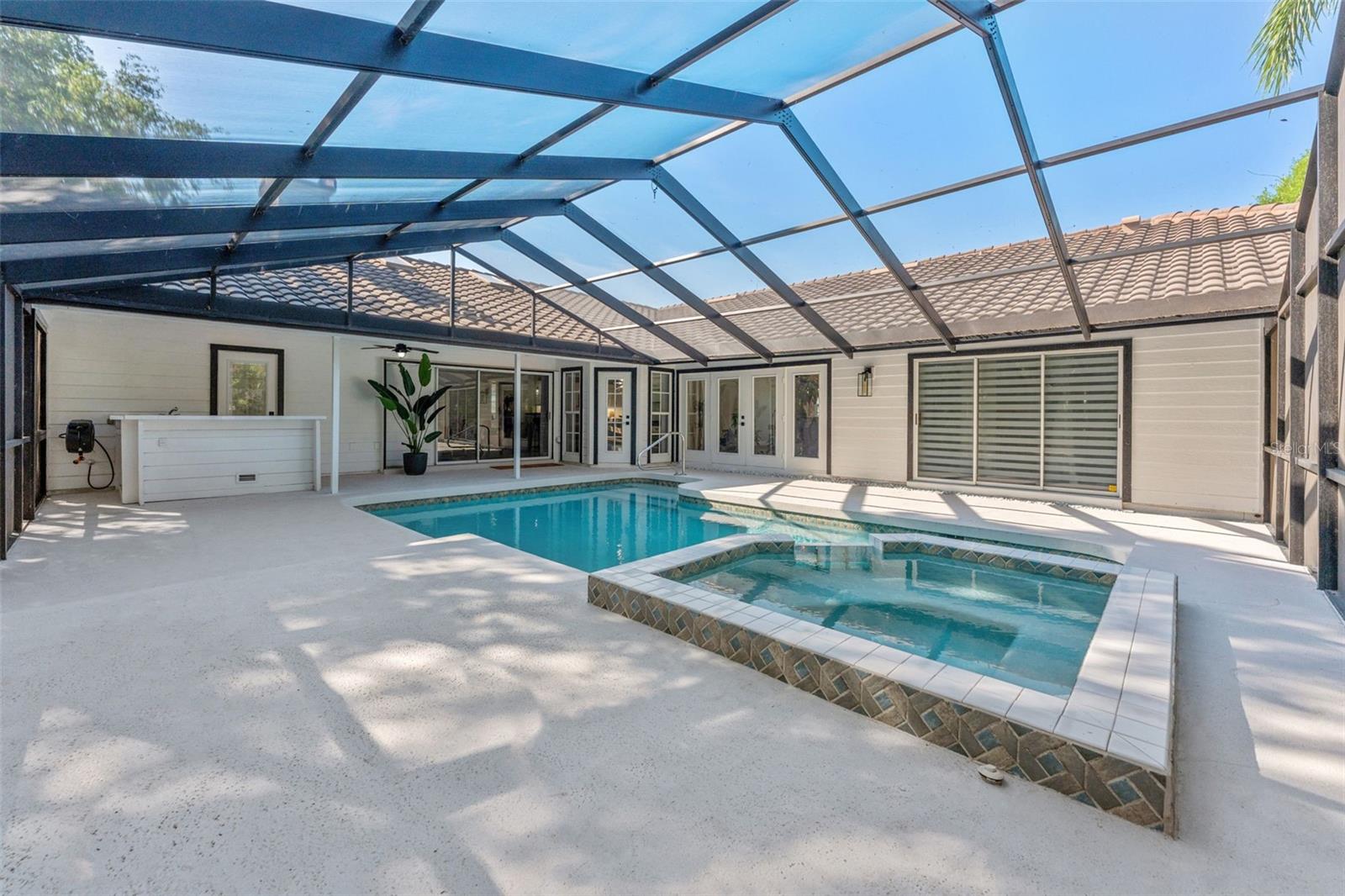 4677 DEL SOL BLVD, SARASOTA, FL, 34243