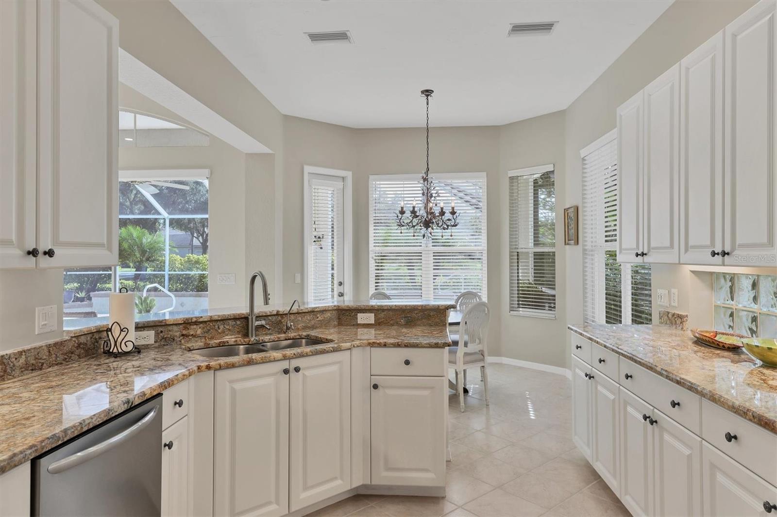 4375 MIRABELLA CIR, BRADENTON, FL, 34210