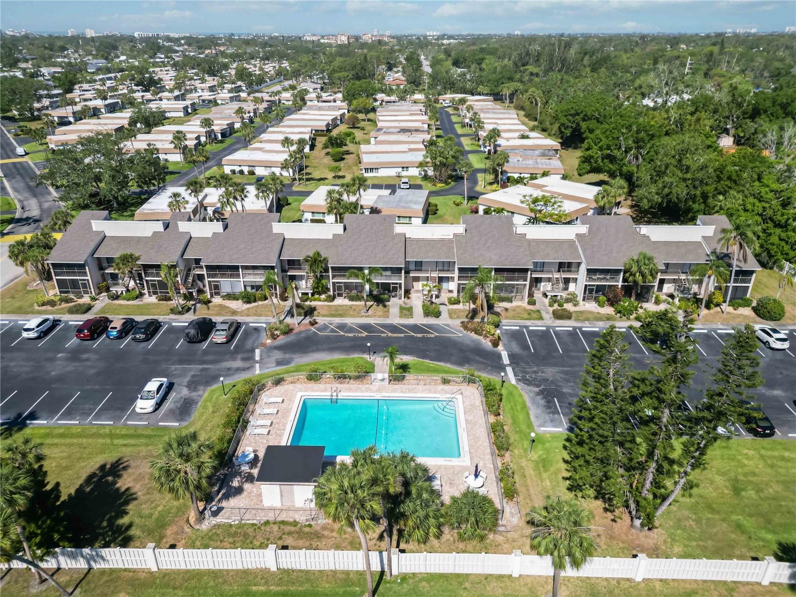 5416 SWIFT RD #27, SARASOTA, FL, 34231