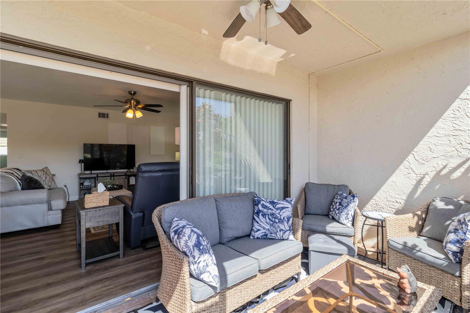 5416 SWIFT RD #27, SARASOTA, FL, 34231