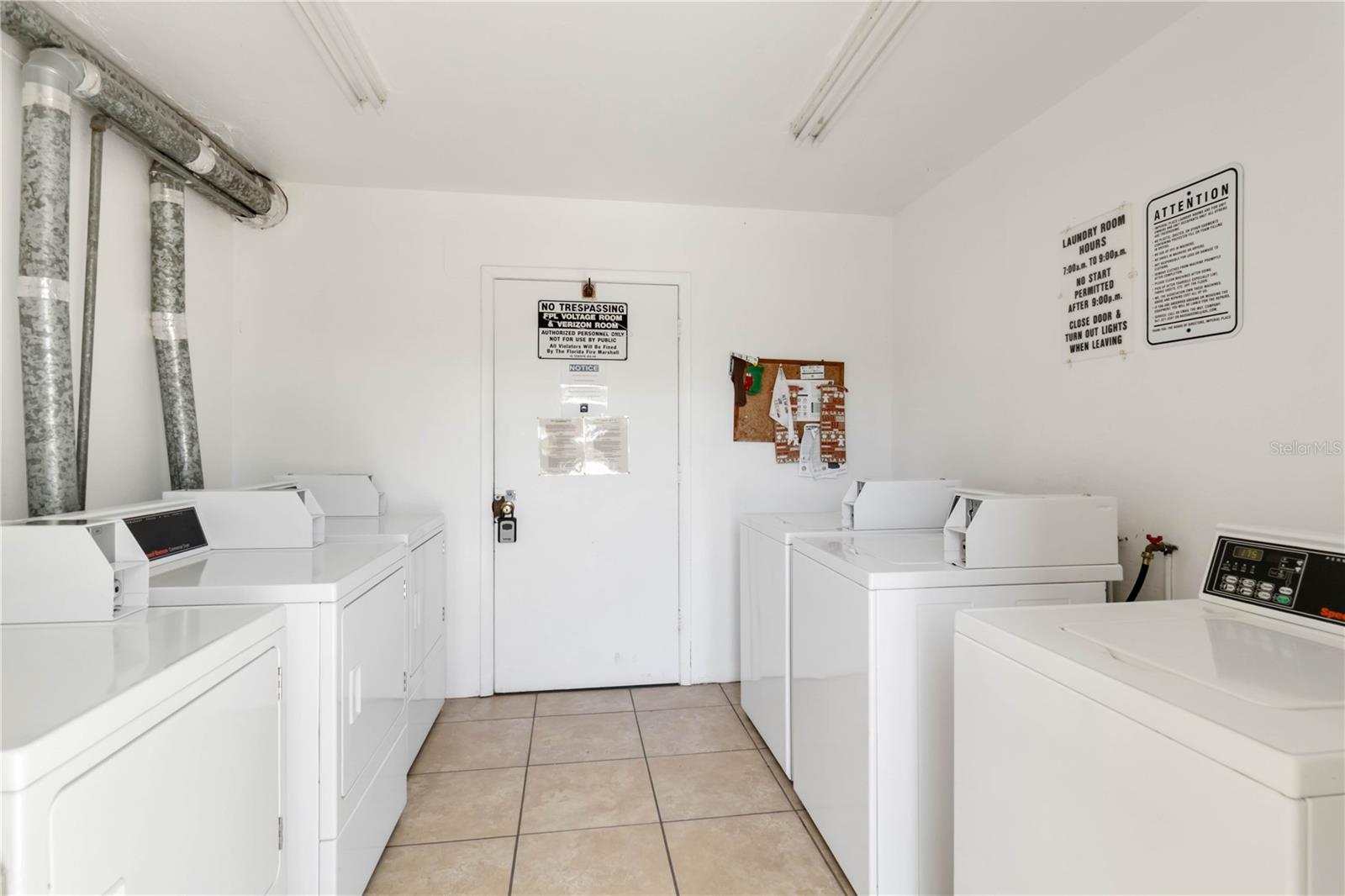 5416 SWIFT RD #27, SARASOTA, FL, 34231