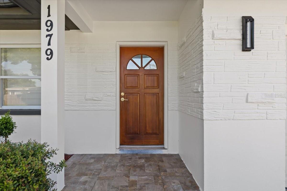 1979 E SKYLINE DR, CLEARWATER, FL, 33763