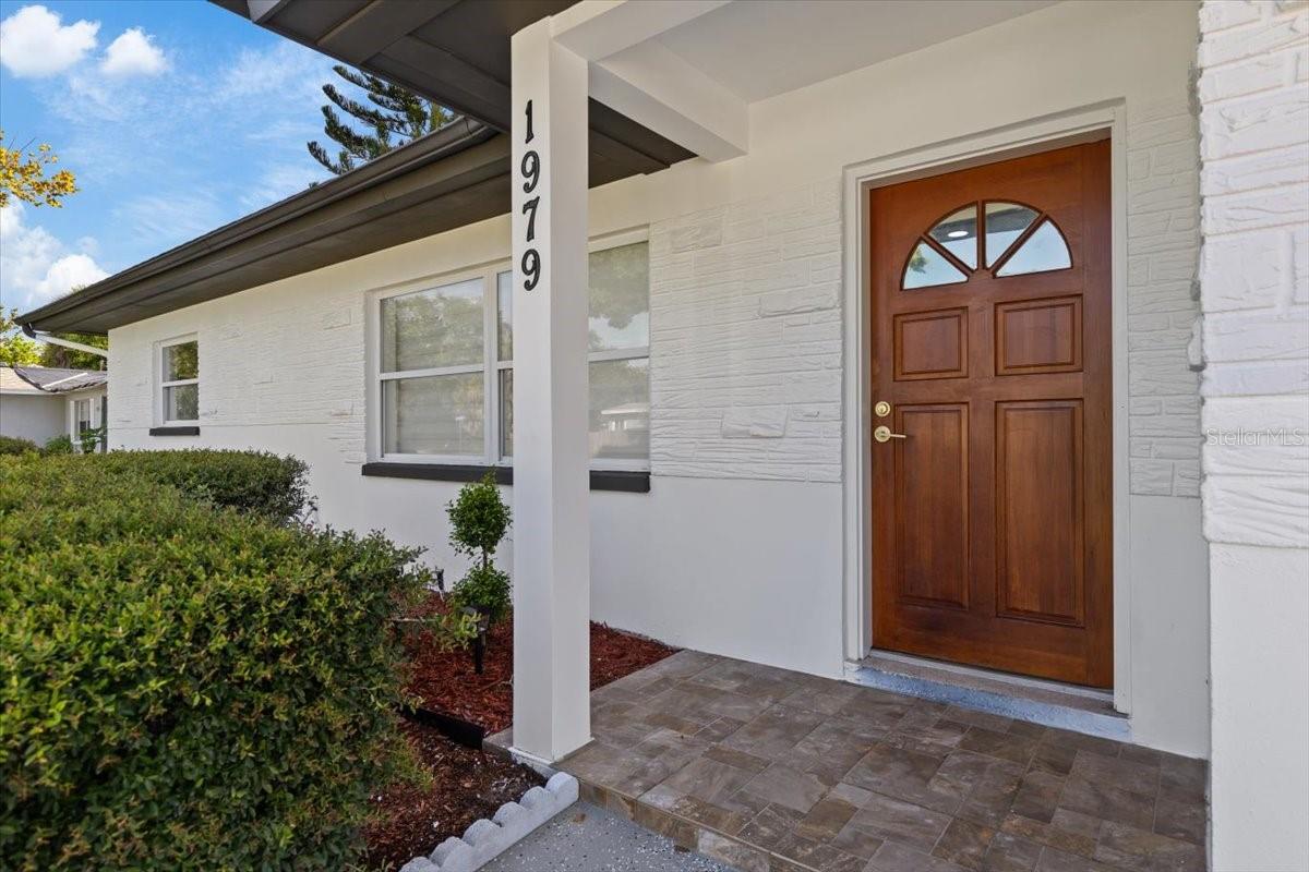 1979 E SKYLINE DR, CLEARWATER, FL, 33763