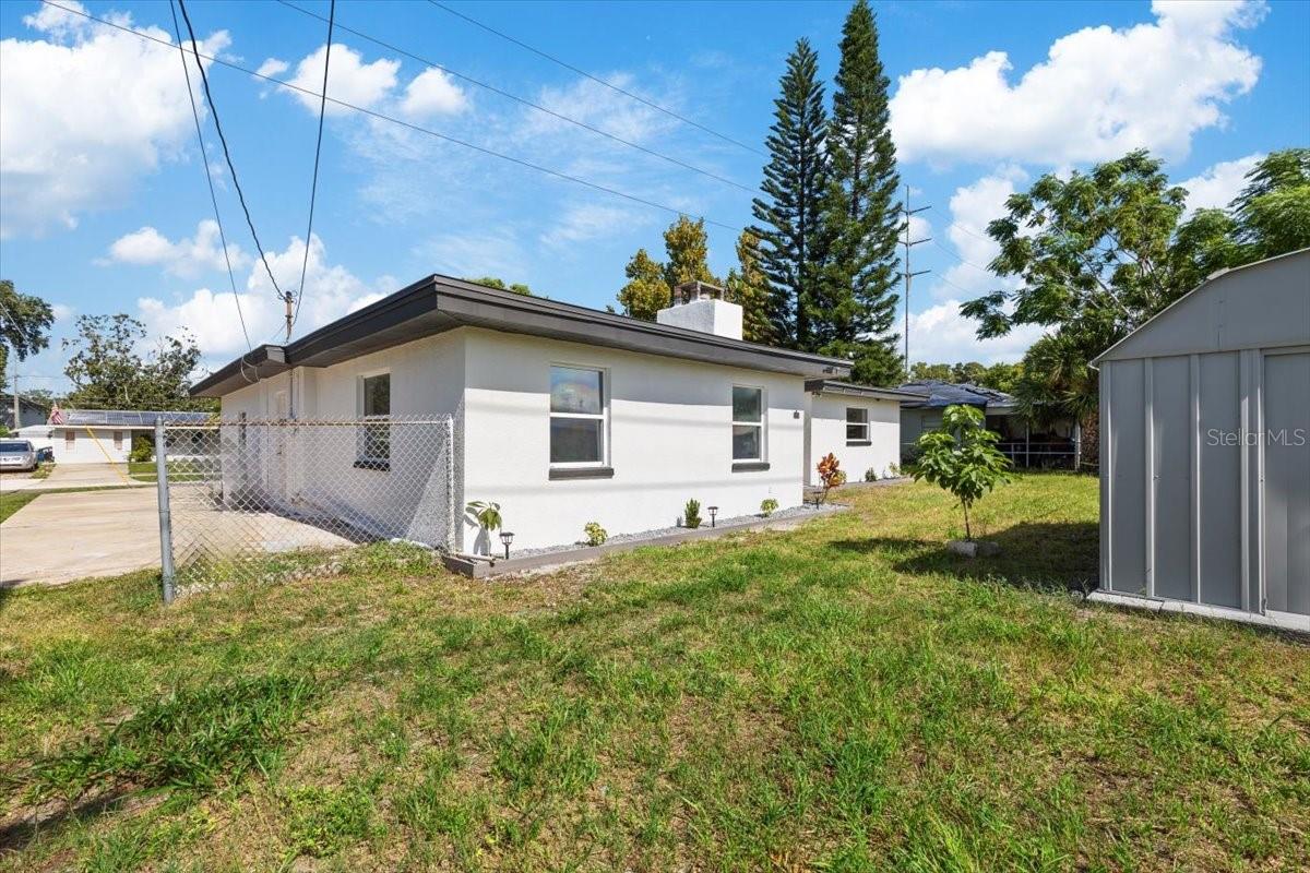 1979 E SKYLINE DR, CLEARWATER, FL, 33763