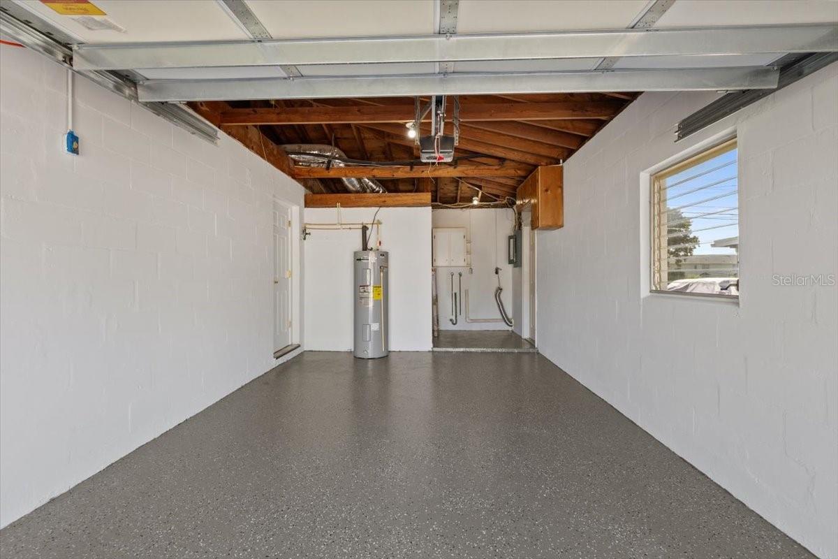 1979 E SKYLINE DR, CLEARWATER, FL, 33763