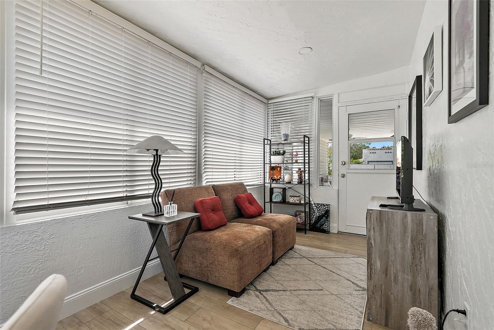 4538 9TH AVE N, ST PETERSBURG, FL, 33713