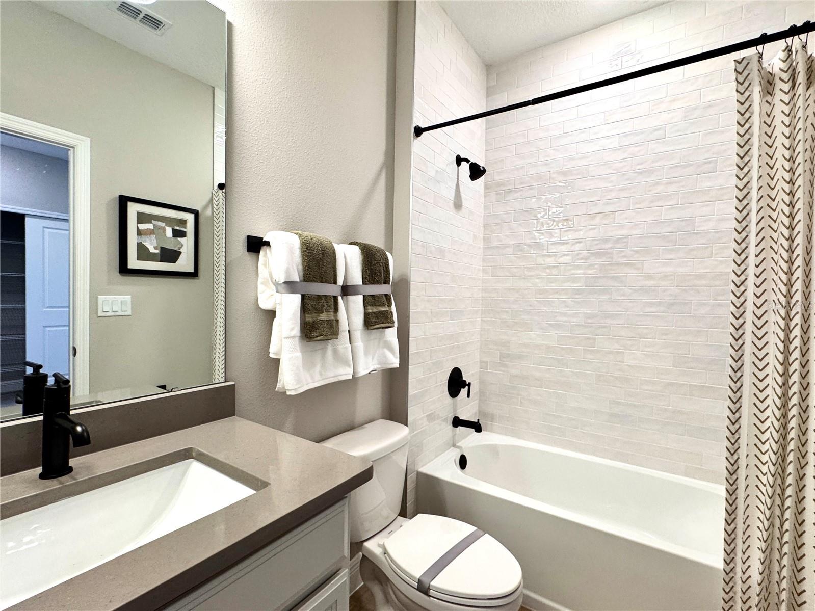 2928 VOYAGER AVE, ST CLOUD, FL, 34771