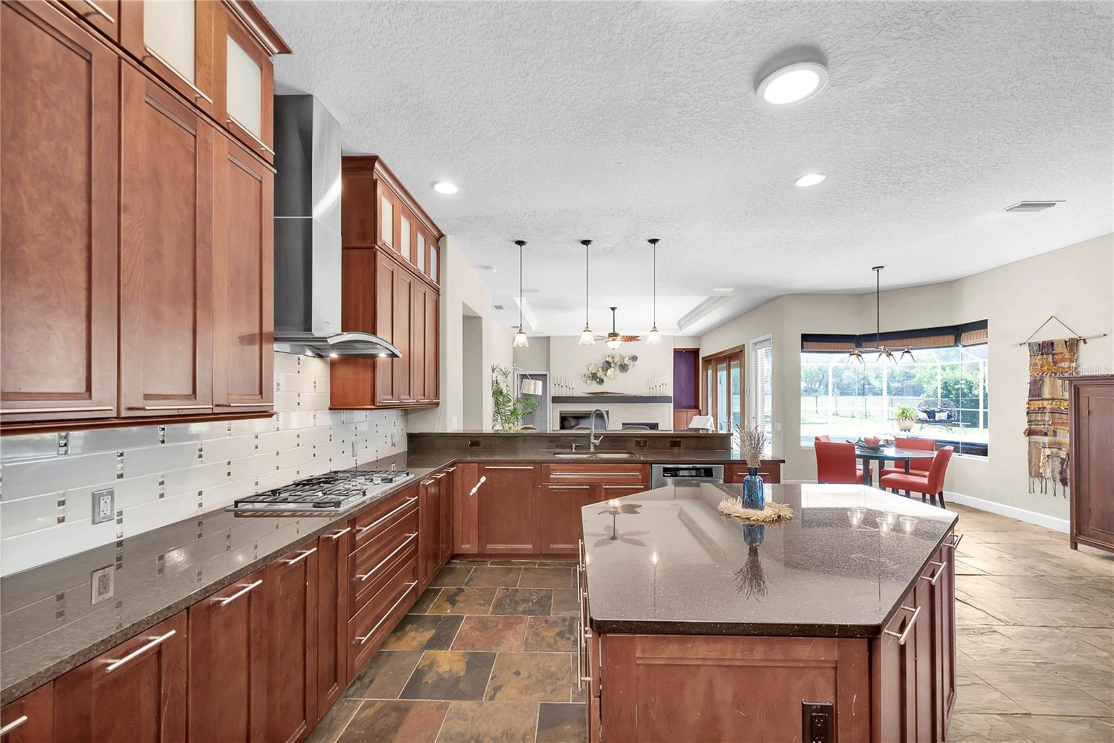 5807 THOREAU PL, LITHIA, FL, 33547