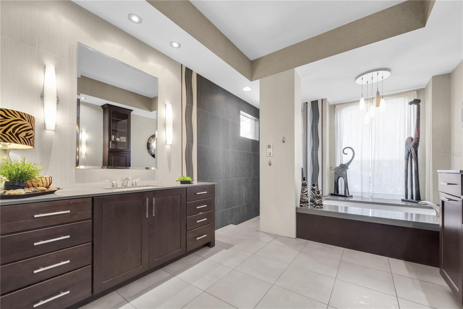 5807 THOREAU PL, LITHIA, FL, 33547