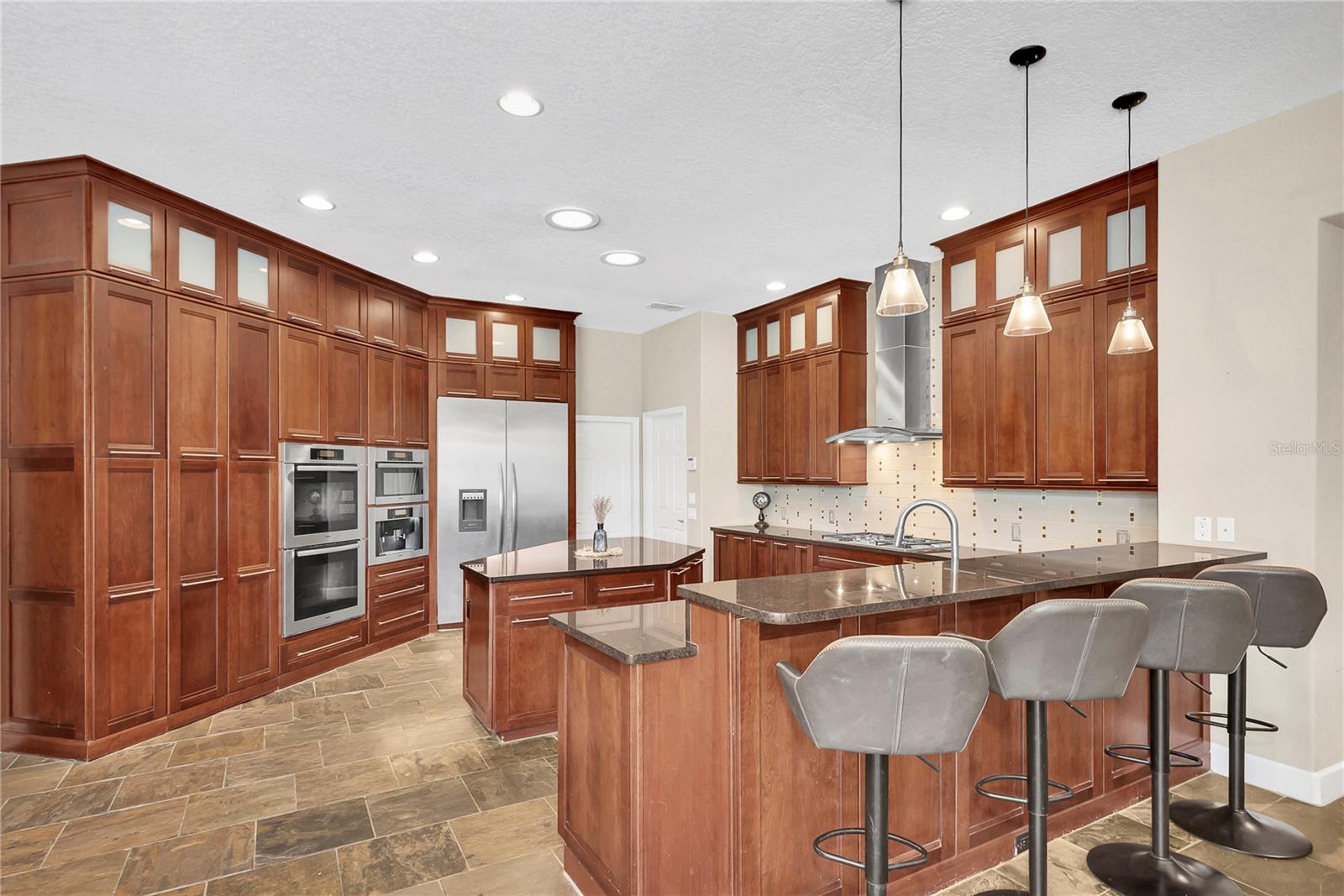 5807 THOREAU PL, LITHIA, FL, 33547