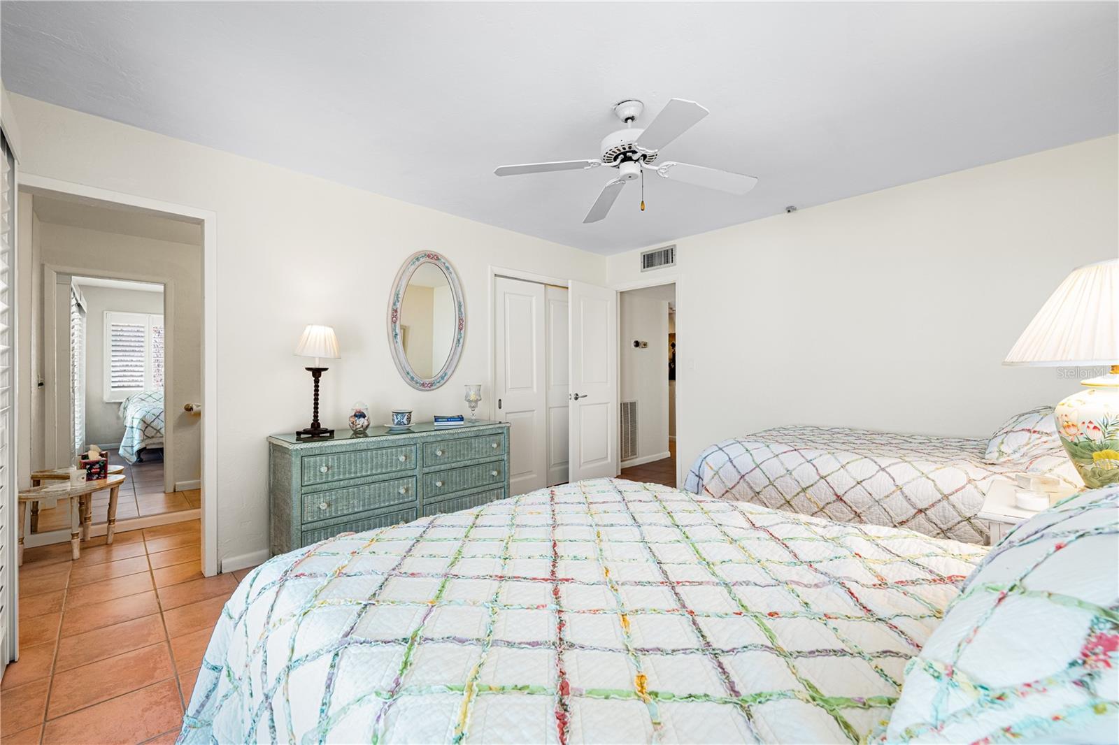 A4648285 Property Photo