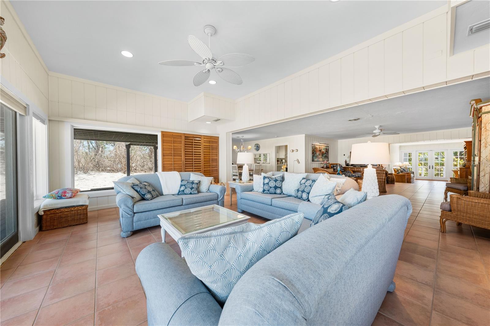 A4648285 Property Photo