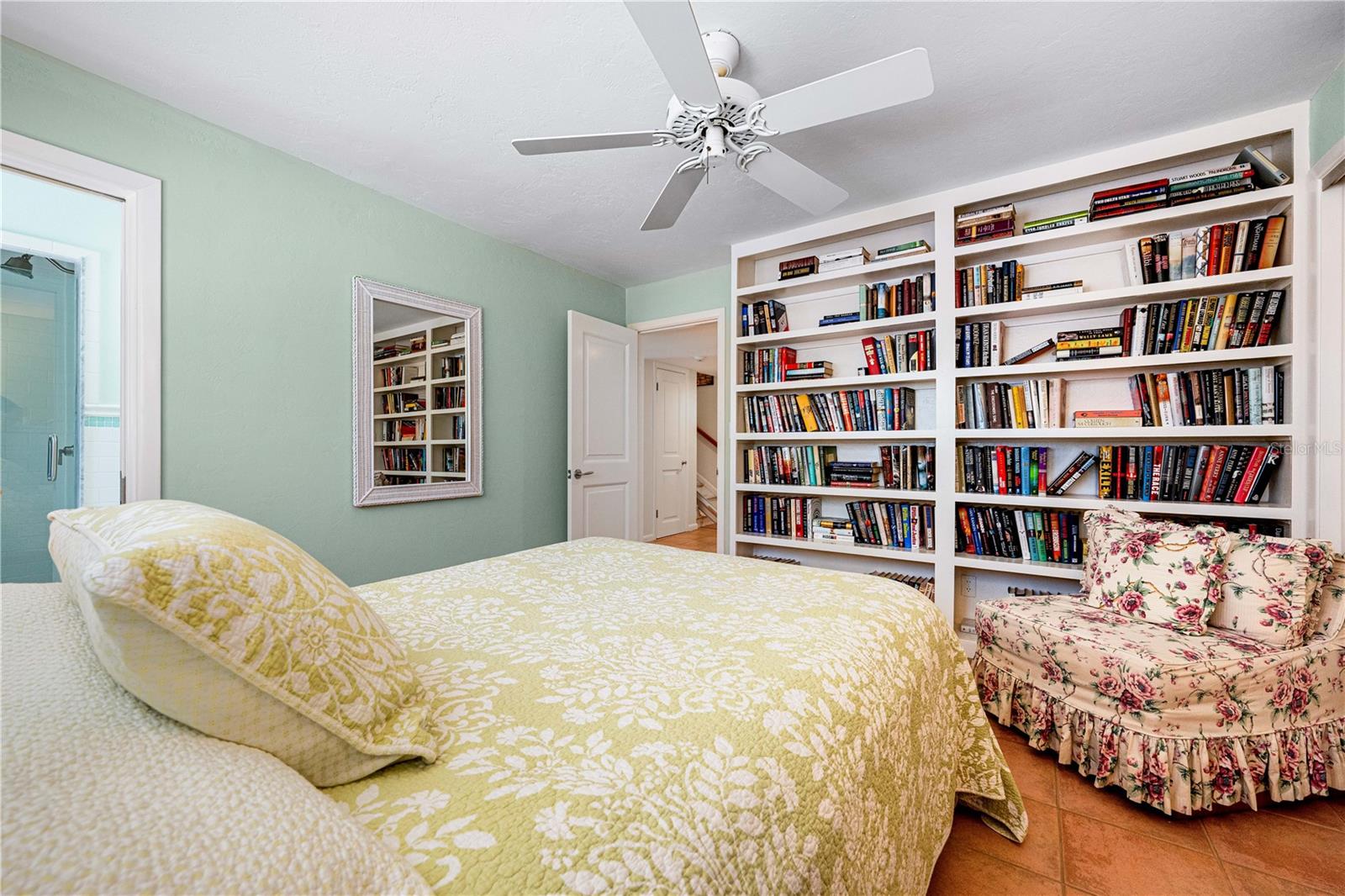 A4648285 Property Photo