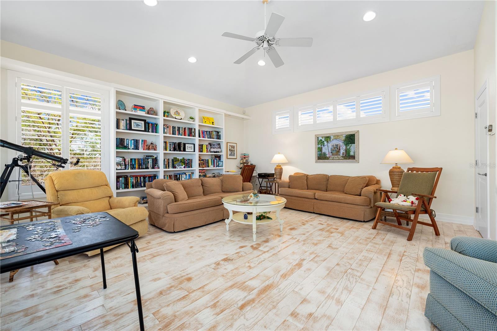 A4648285 Property Photo