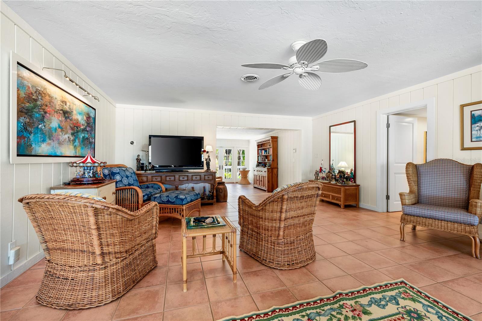 A4648285 Property Photo