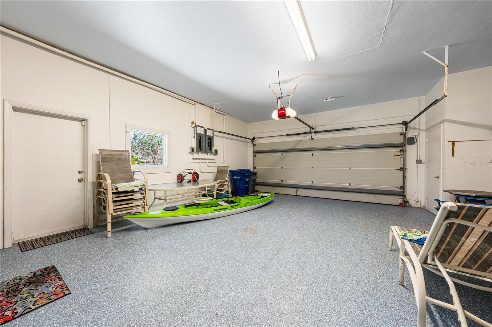 A4648285 Property Photo