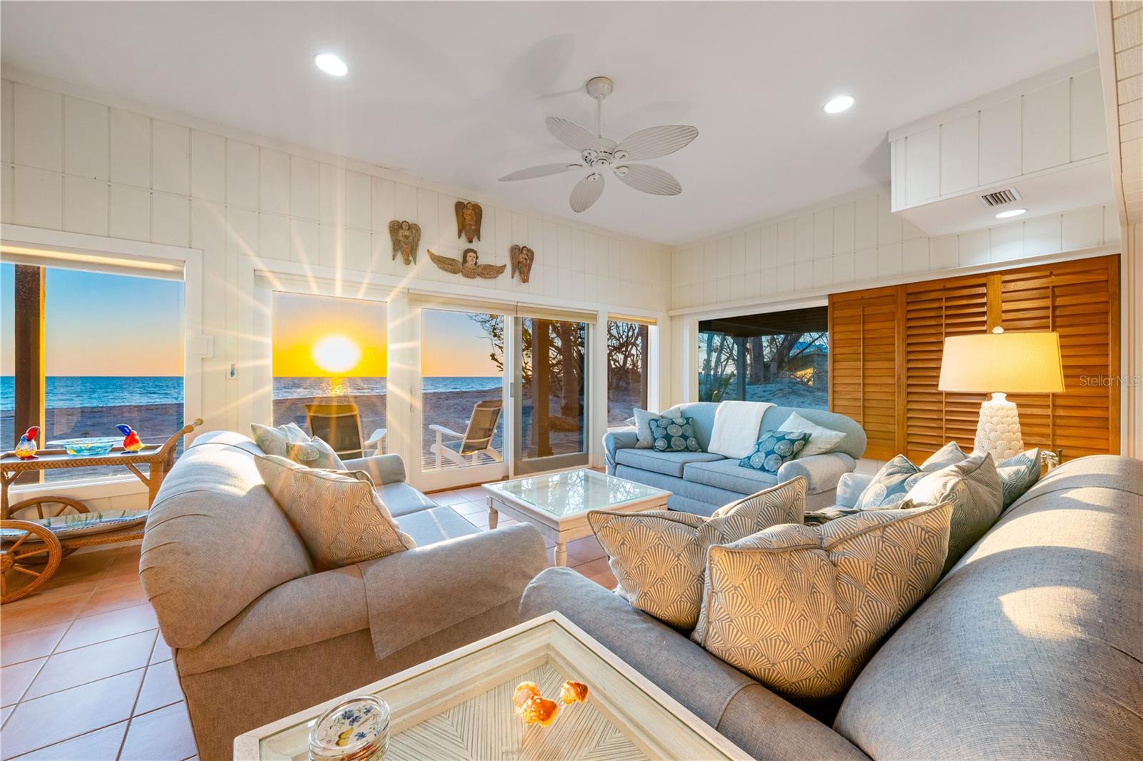 A4648285 Property Photo