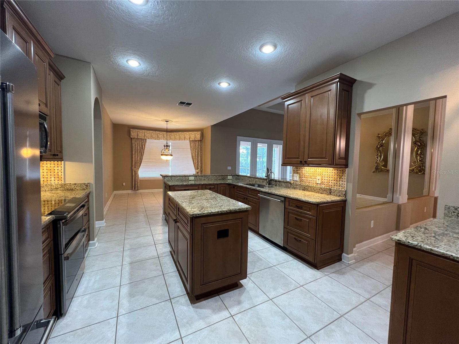 7904 WESTMINSTER ABBEY BLVD, ORLANDO, FL, 32835