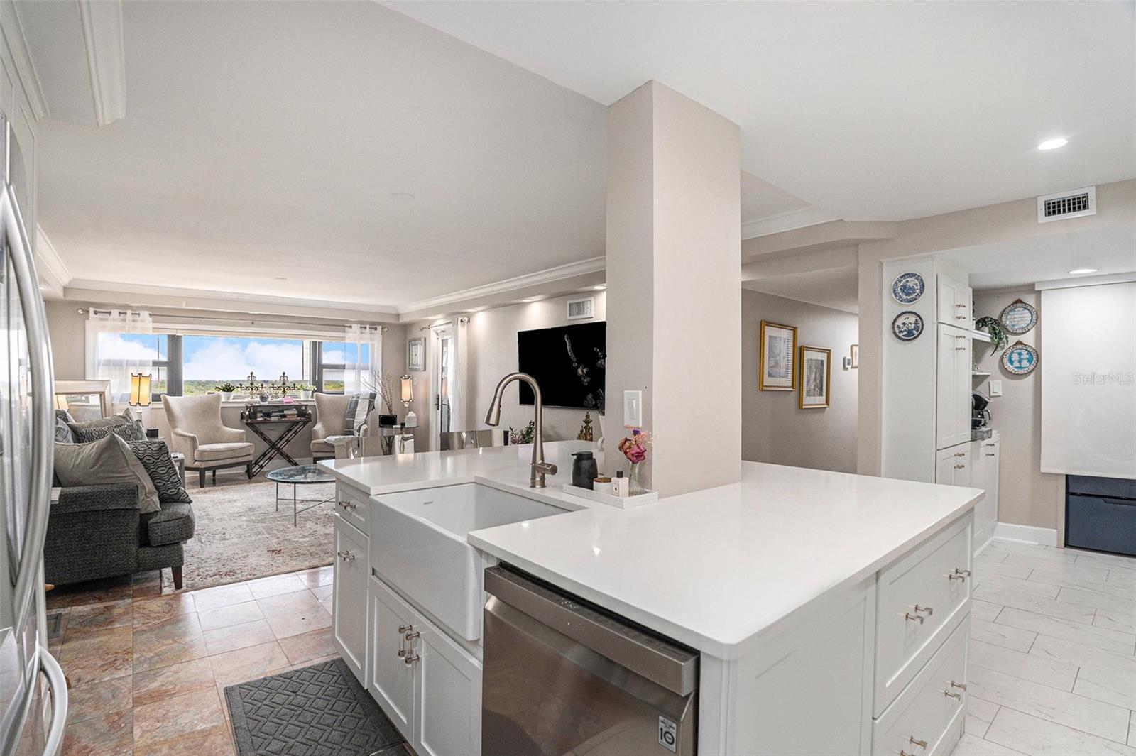 4141 BAYSHORE BLVD #1204, TAMPA, FL, 33611