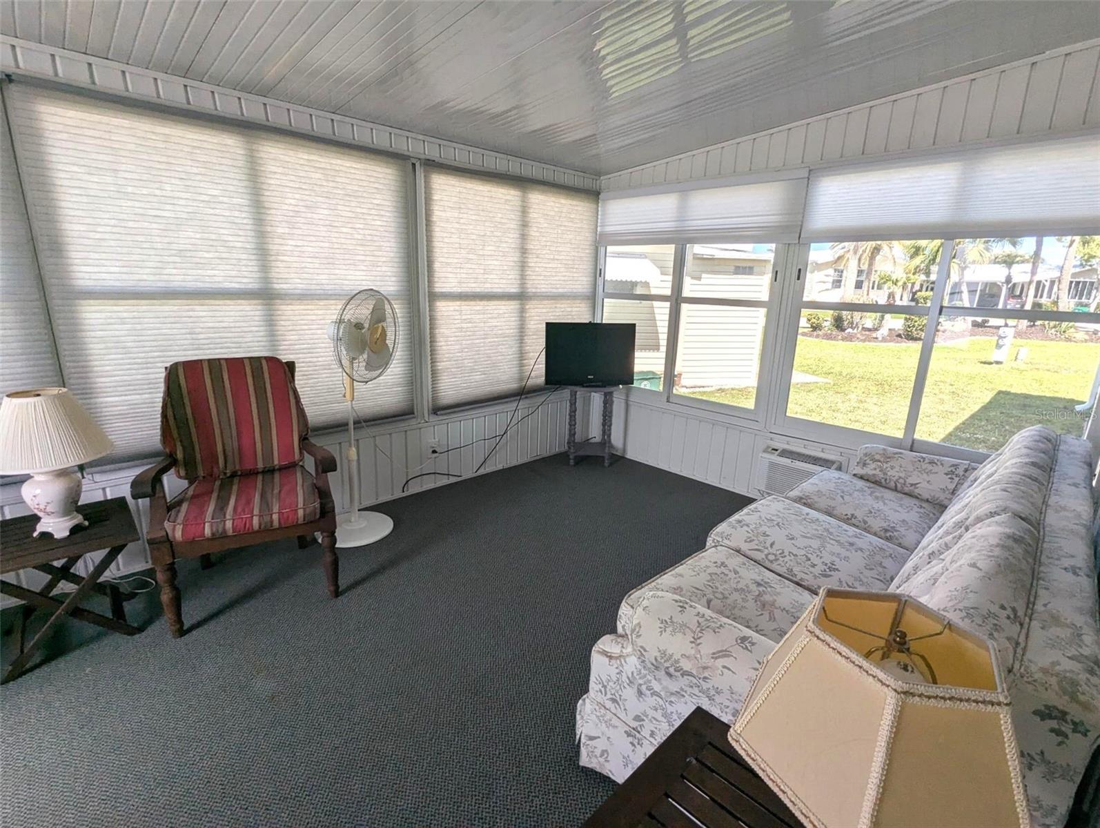 D6141868 Property Photo