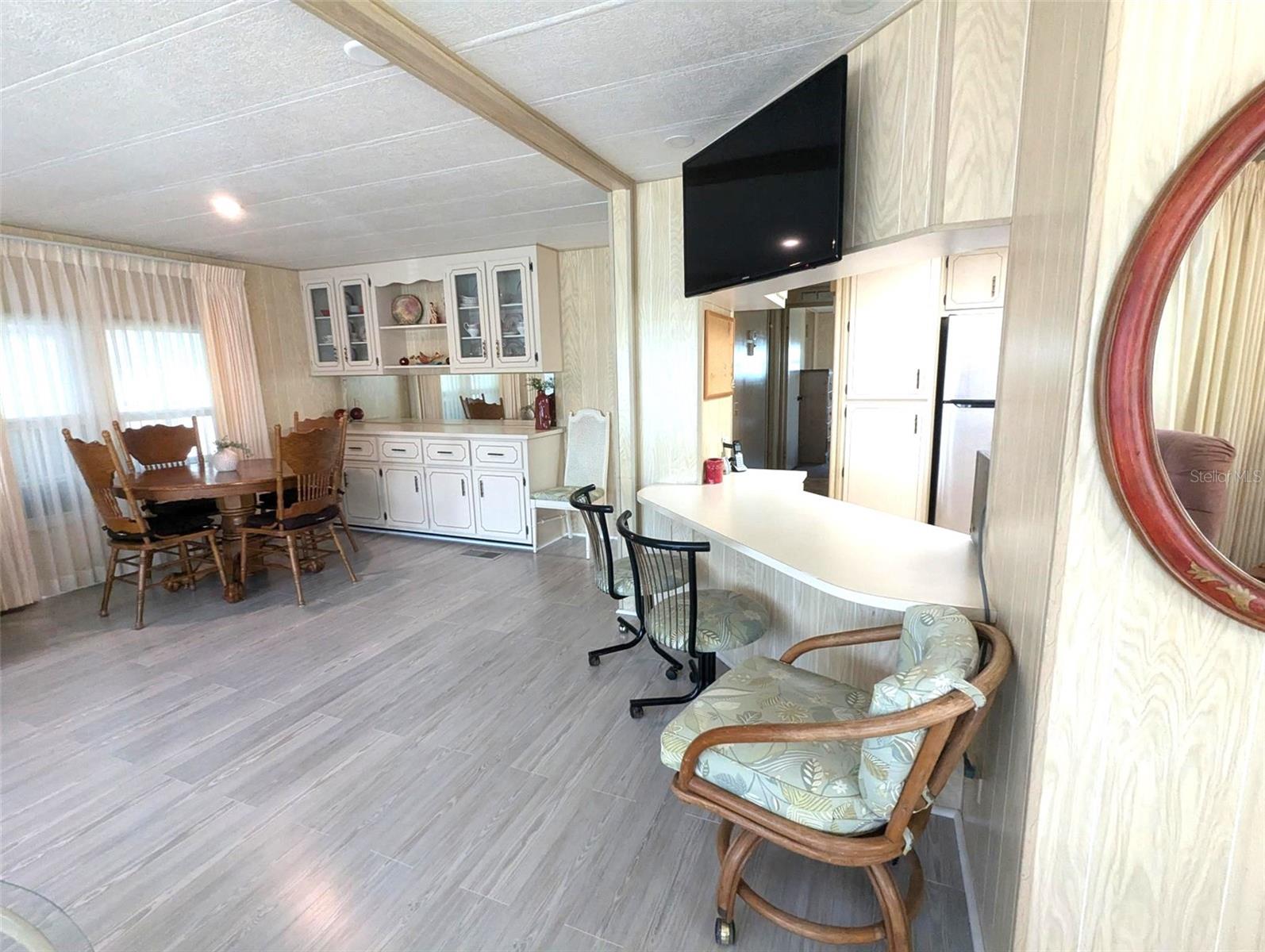 D6141868 Property Photo