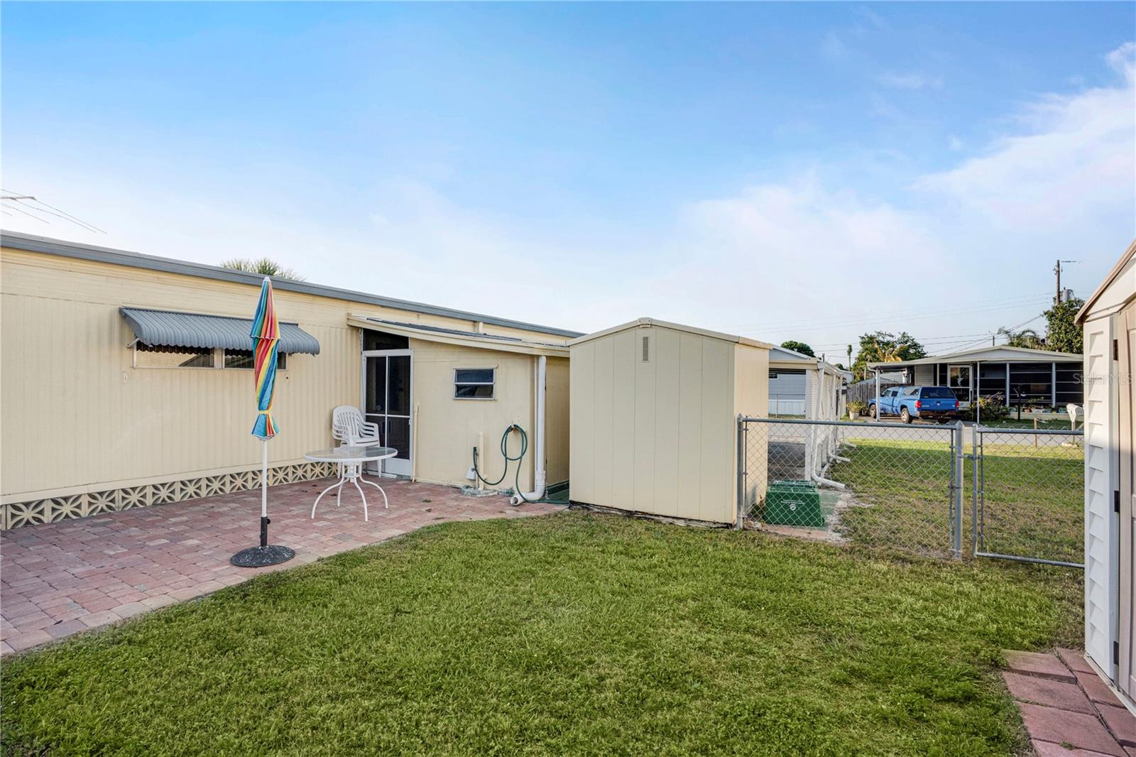 A4648311 Property Photo