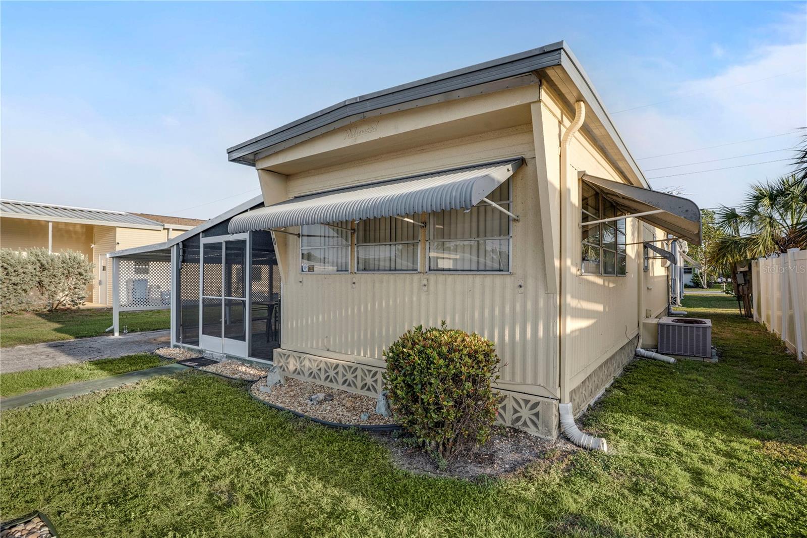 A4648311 Property Photo