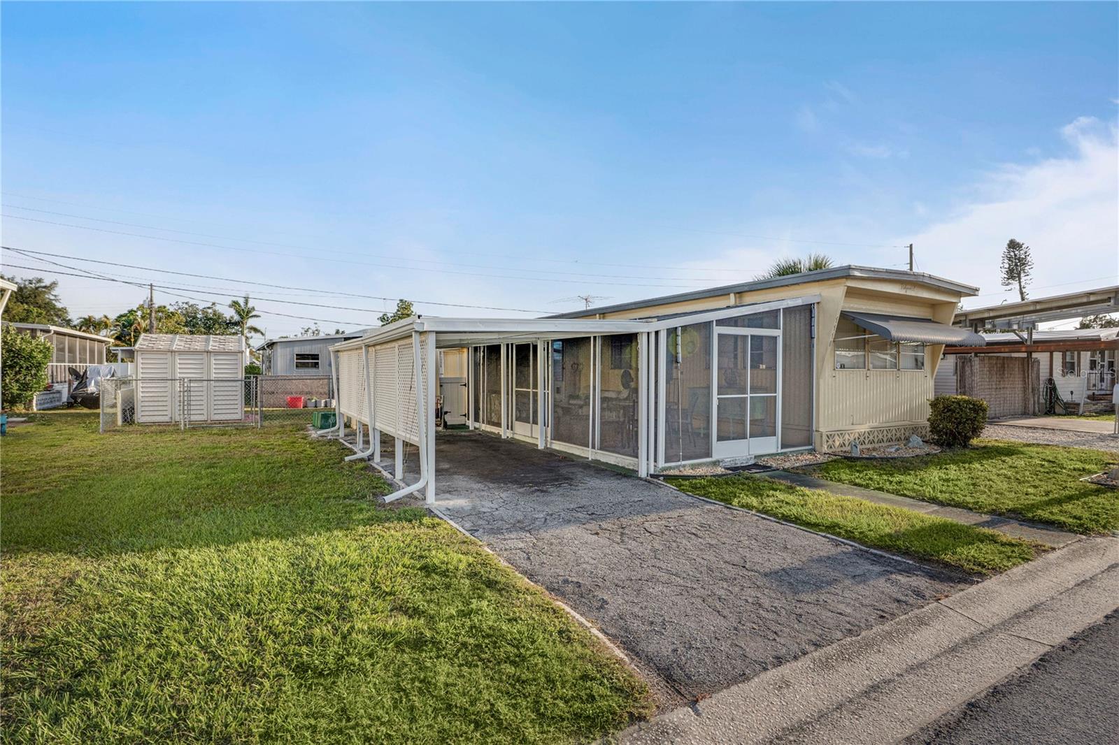 A4648311 Property Photo