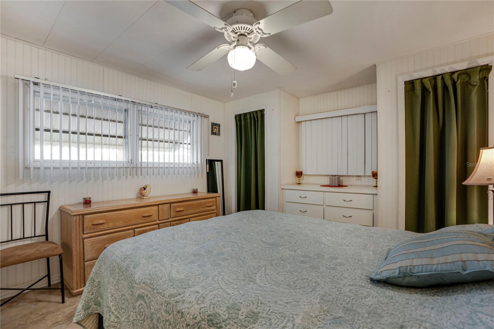 A4648311 Property Photo