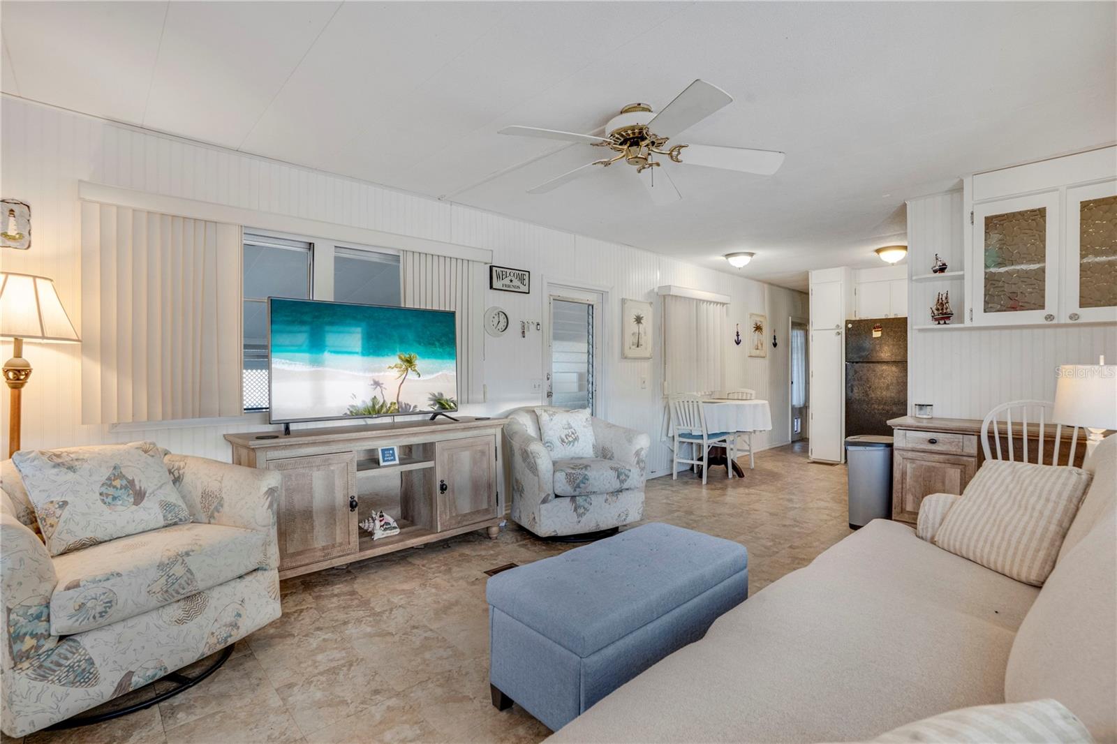 A4648311 Property Photo