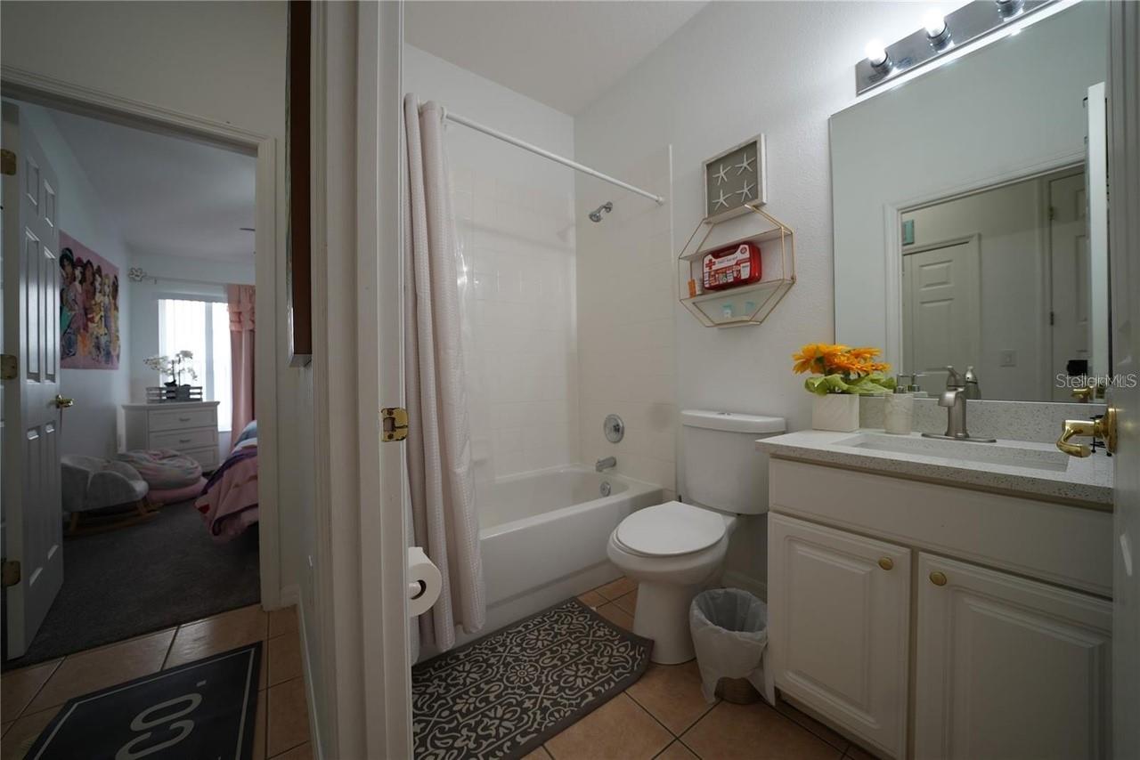 4742 CUMBRIAN LAKES DR, KISSIMMEE, FL, 34746