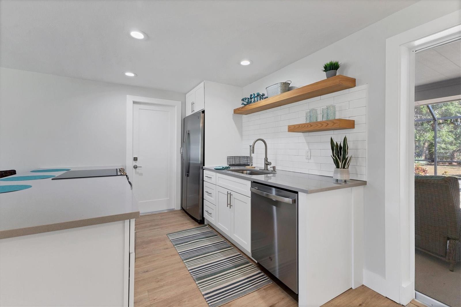 203 PALM AVE, NOKOMIS, FL, 34275