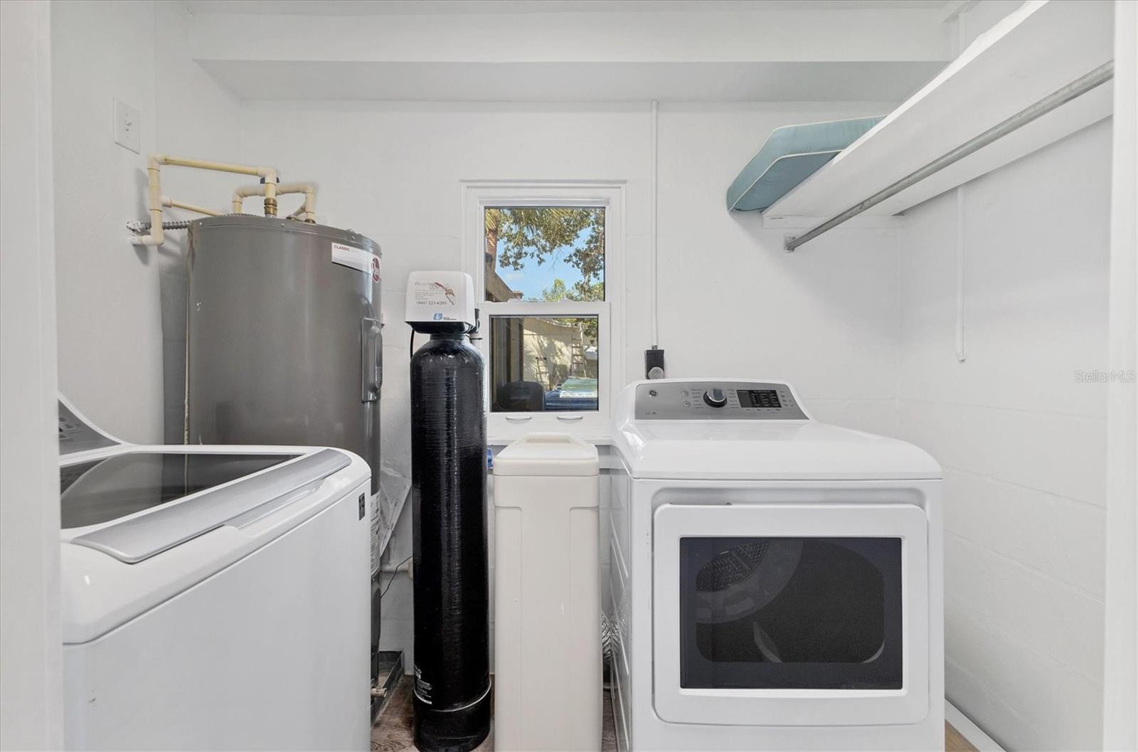 203 PALM AVE, NOKOMIS, FL, 34275