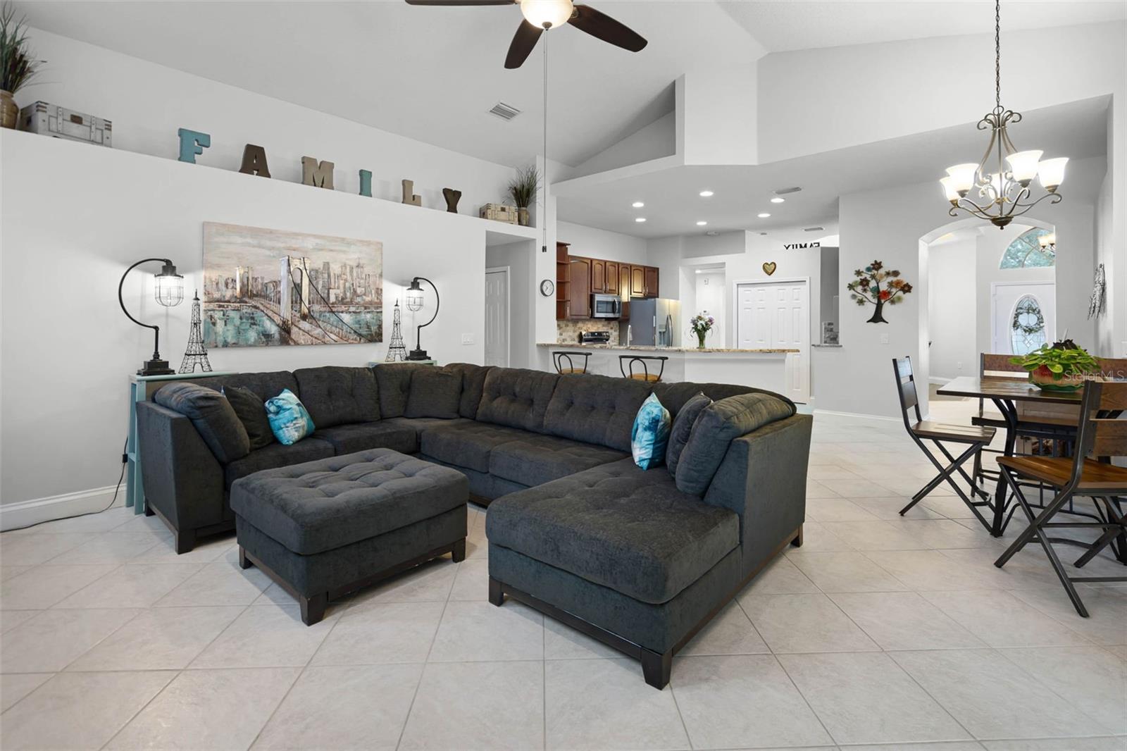 12320 CREEK EDGE DR, RIVERVIEW, FL, 33579