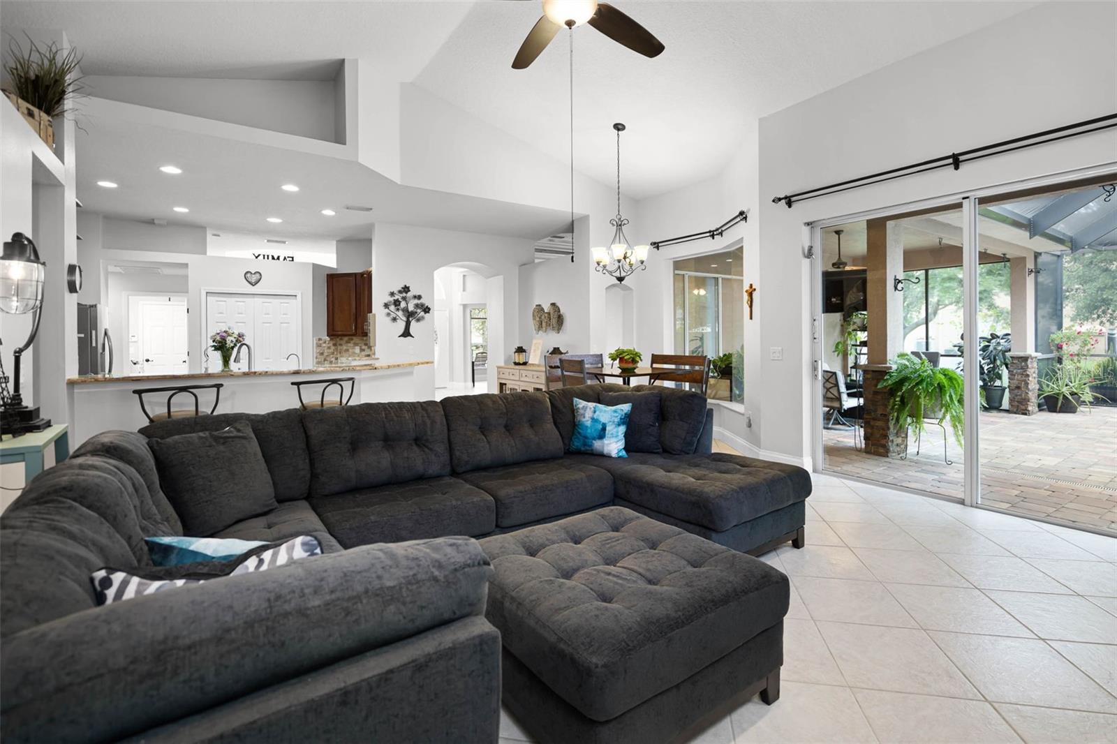 12320 CREEK EDGE DR, RIVERVIEW, FL, 33579